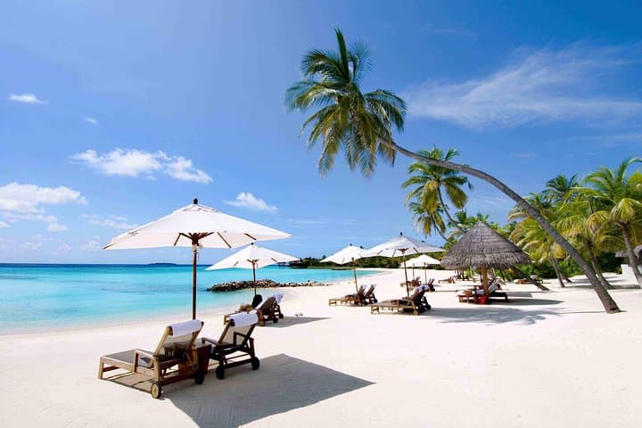 Nha Trang 3-Island Speedboat Tour: Snorkel Hon Mun, Visit a Fishing Village, Relax on Hon Tam photo 4