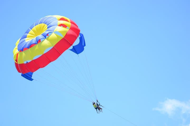 Parasailing in Belle Mare, Mauritius — 10-Min Lagoon Flight Over Turquoise Water