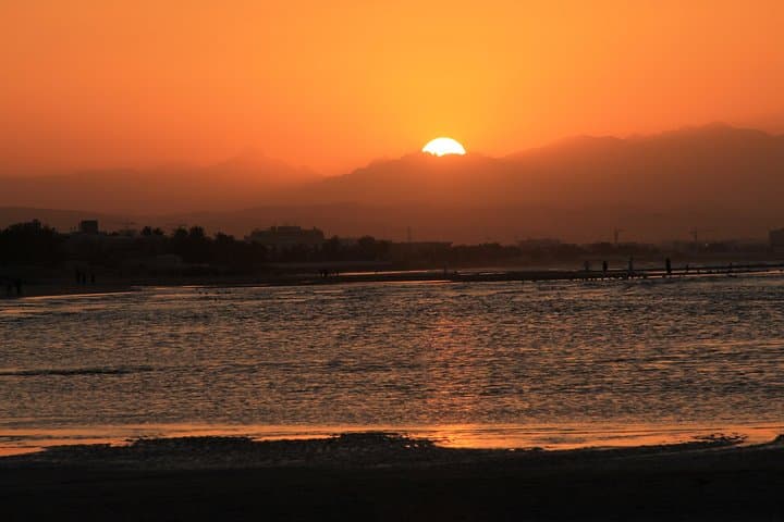 Muscat Sunset Dhow Cruise: Coastal Sightseeing from Al Bustan to Muttrah photo 2