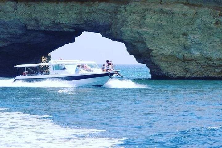 Super Special Sea Trip: Muscat Dolphin Watching, Snorkel & Beach Picnic photo 6