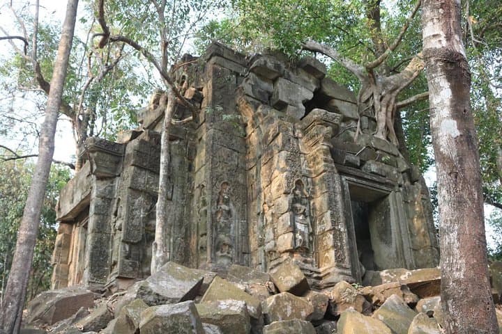 Beng Mealea Ruined Temple Discovery — Jungle Excursion from Siem Reap photo 4