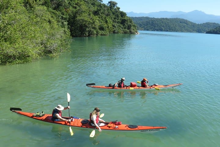 Paraty Sea Kayak Trip: 2-Day Kayaking to Vermelha Beach & Mangroves photo 4