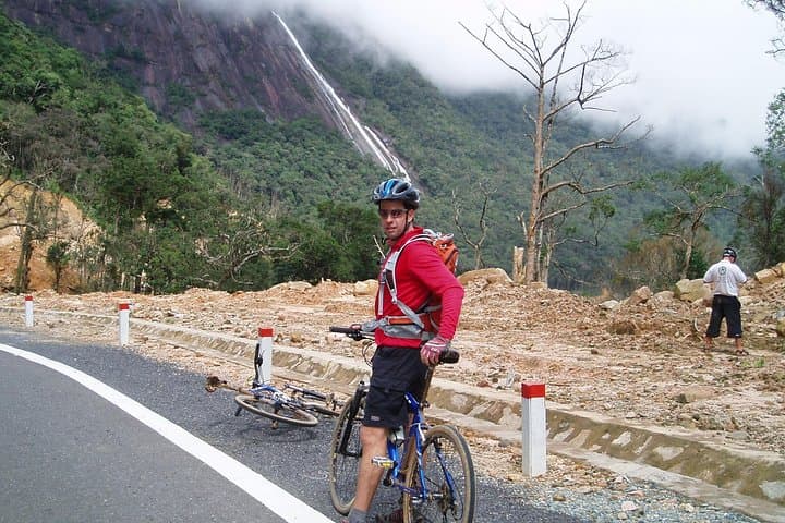 Dalat to Nha Trang: Highland Pass Bike Ride From Pine Forests to Sea photo 2