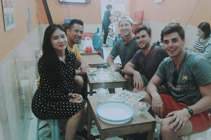 Hanoi Old Quarter Street Food Walking Tour: A Local's Guide photo 2