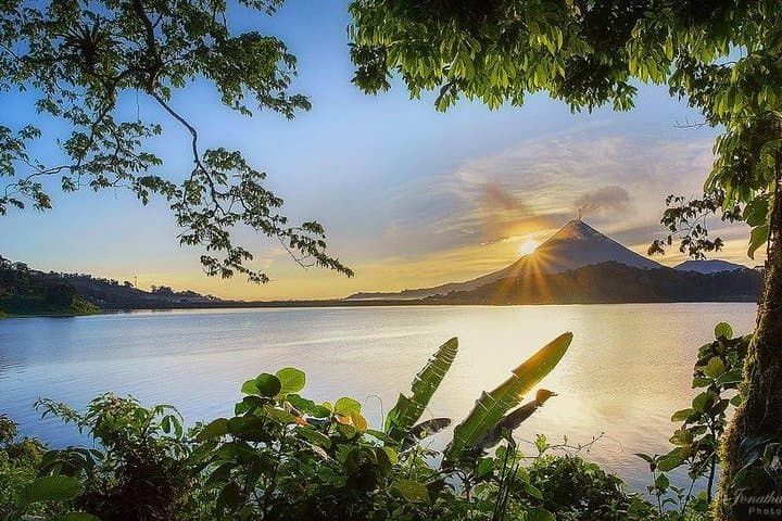 San José to Arenal: 8-Day Costa Rica Highlights & Volcano Adventure photo 3