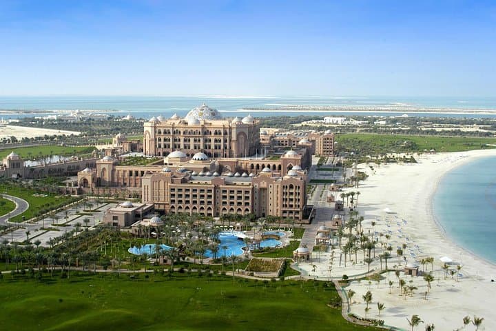 Abu Dhabi All Day Tour from Dubai: Sheikh Zayed, Heritage Village & Yas Island photo 3