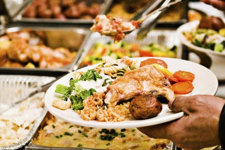 Dubai Creek City Tour & Dhow Dinner Cruise — Half-Day Cultural Tour and Evening Buffet photo 5