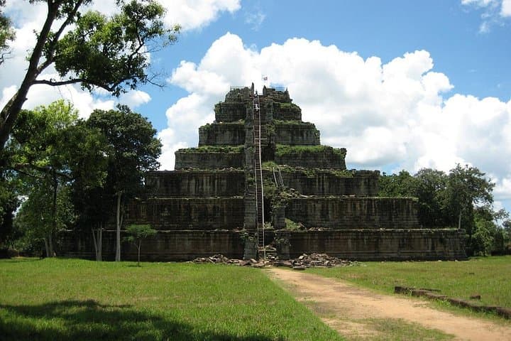 Koh Ker and Beng Mealea Day Tour from Siem Reap — Jungle-Engulfed Temples and Remote Khmer Ruins