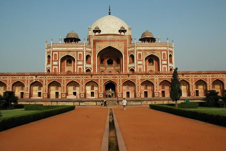 Private Delhi Customized Full-Day Tour: Humayun's Tomb, Jama Masjid & India Gate