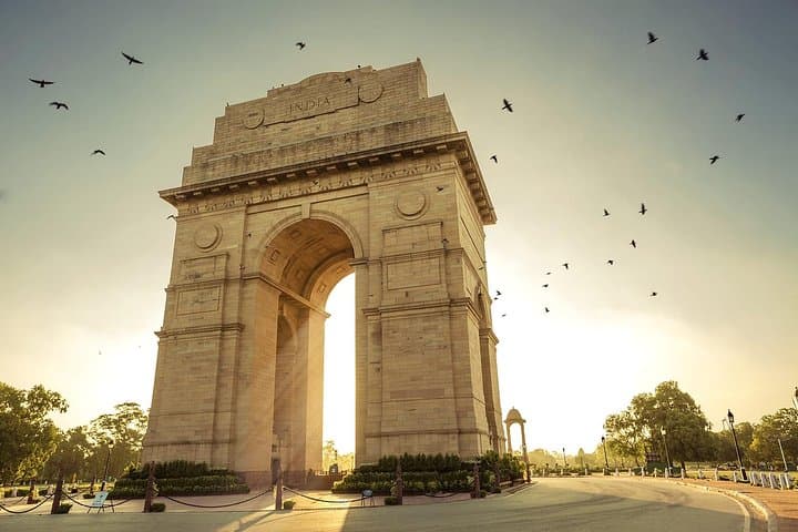 Private Delhi Customized Full-Day Tour: Humayun's Tomb, Jama Masjid & India Gate photo 2