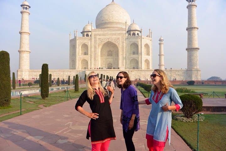 Sunrise Taj Mahal & Agra Fort Private Tour from Delhi photo 3