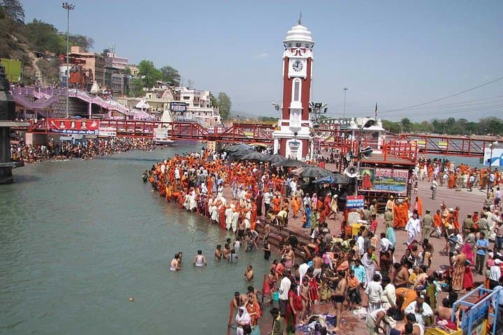 Haridwar and Rishikesh Day Trip from Delhi — Har Ki Pauri, Lakshman Jhula & Ashrams