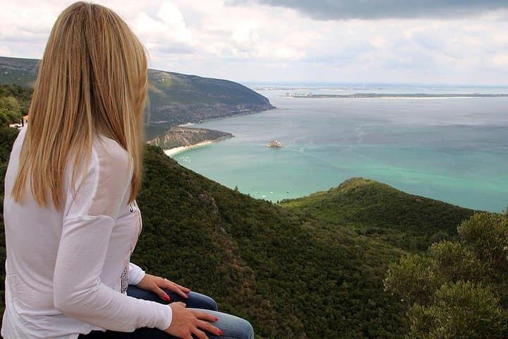 Arrábida Day Trip from Lisbon: Wine Tasting & Setúbal Nature Tour