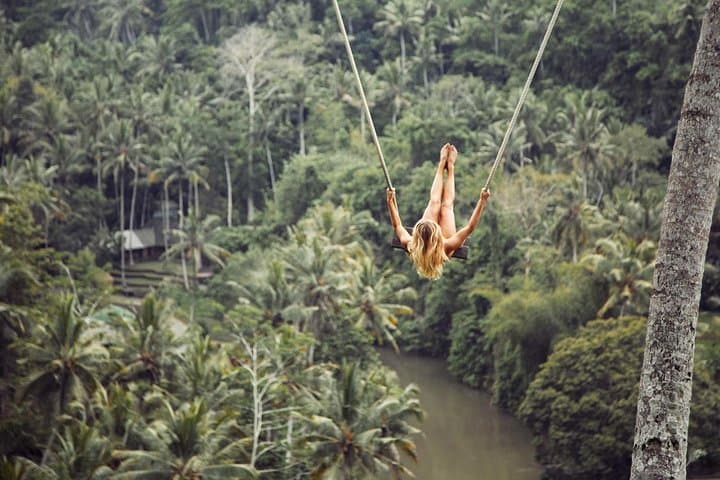 Bali Private Tour — Best of Ubud, Kintamani Volcano & Jungle Swing photo 4