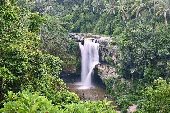 Bali Secret Waterfall Tour: Tegenungan, Tukad Cepung & Hidden Pools photo 4
