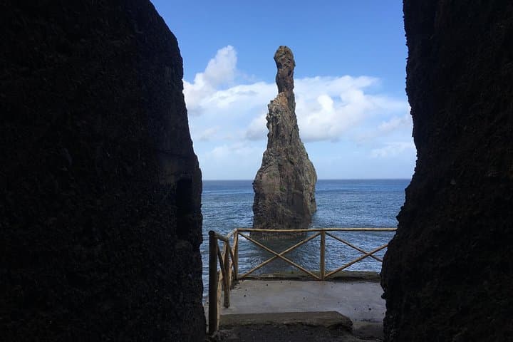 West Madeira 4x4 Tour: Coastal Cliffs, Lava Pools & Fanal Forest photo 4