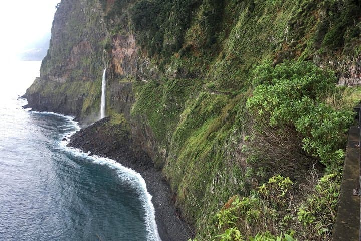 West Madeira 4x4 Tour: Coastal Cliffs, Lava Pools & Fanal Forest photo 5