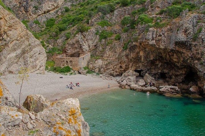Mindful Coastal Hike to Arrábida’s Secret Beach — Atlantic Cliff Walk from Setúbal photo 3