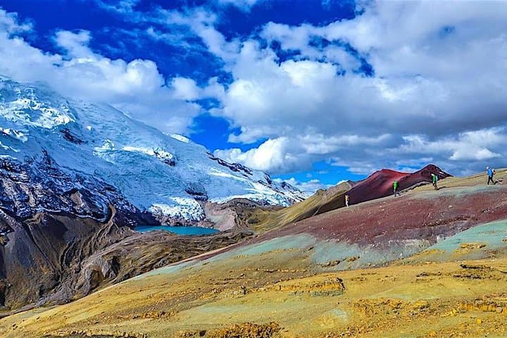 Trek to Vinicunca (Rainbow Mountain) — Full-Day Hike from Cusco photo 6