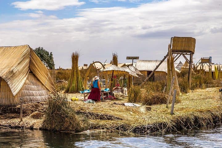 Explore Lake Titicaca: Uros Floating Islands & Taquile Full-Day from Puno photo 3
