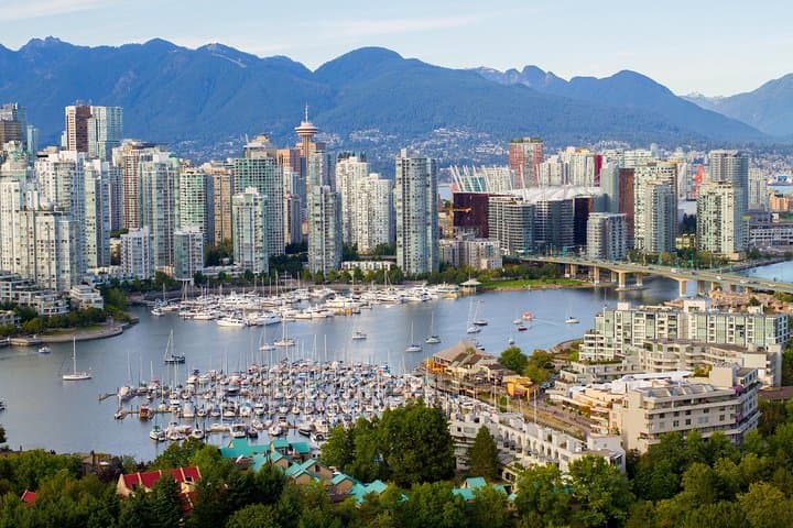 Best Vancouver Private Afternoon City Tour: Granville, Gastown & Seawall Highlights