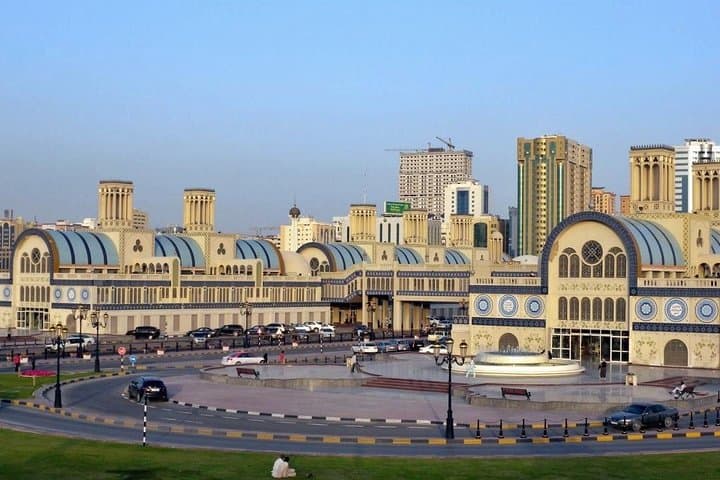 Complete UAE Full-Day Tour from Dubai: See All Seven Emirates in One Day