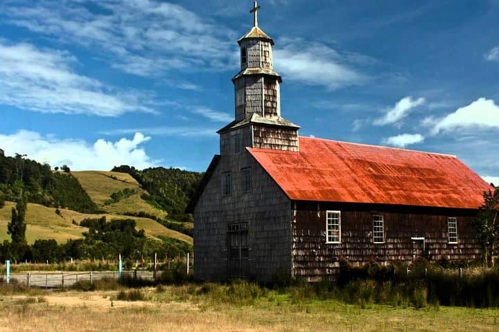 Chiloe Island & Puñihuil Penguins: Full-Day Tour from Puerto Montt photo 3