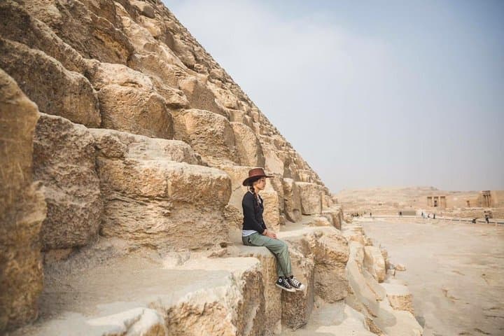 Half-Day Private Tour: Giza Pyramids & Sphinx with Egyptologist Guide photo 4