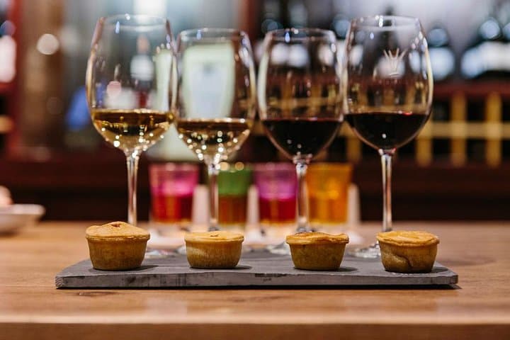 Cape Winelands Day Tour: Stellenbosch, Franschhoek & Paarl photo 2