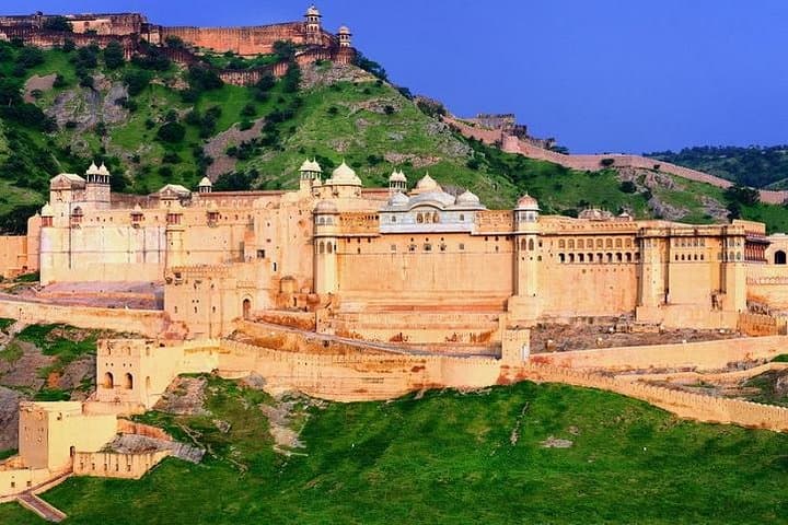 Jaipur Same-Day Private Tour from Delhi — Amber Fort, City Palace & Hawa Mahal