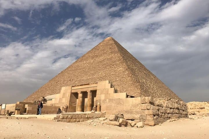 Giza Pyramids, Sphinx, Saqqara & Dahshur: Private Day Tour from Cairo