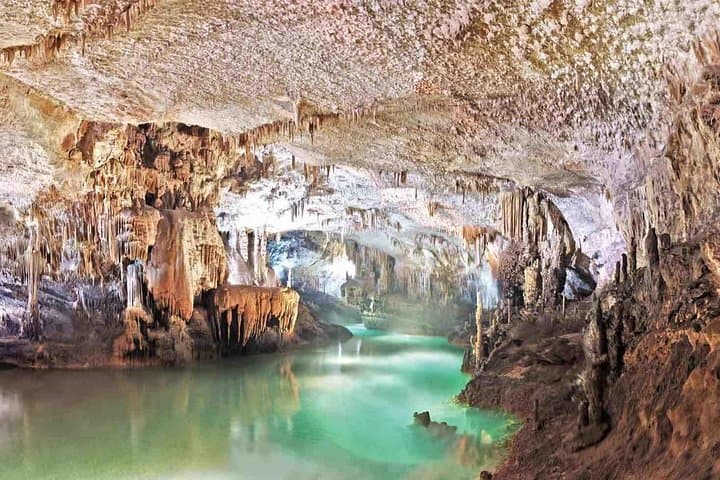 Private Day Trip to Jeita Grotto, Harissa & Byblos from Beirut photo 2