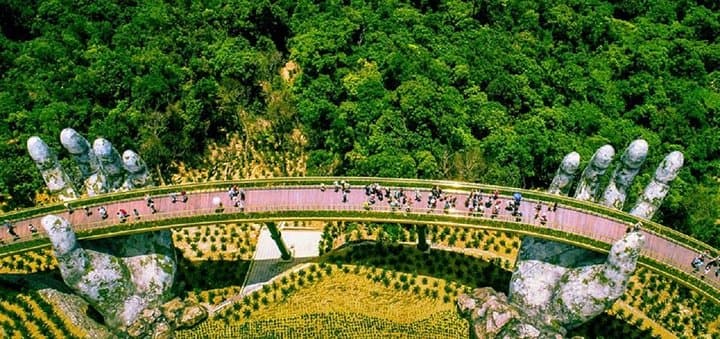 Ba Na Hills Golden Bridge Day Trip from Da Nang with Private Transfer