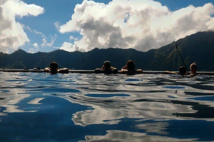 Mount Batur Sunrise Hike and Hot Spring: Pre-Dawn Summit Trek & Soak photo 3
