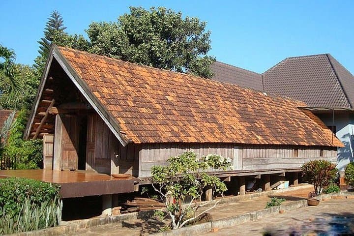 Buon Ma Thuot Day Tour: Dray Nur Waterfall & Ban Don Village Coffee and Culture