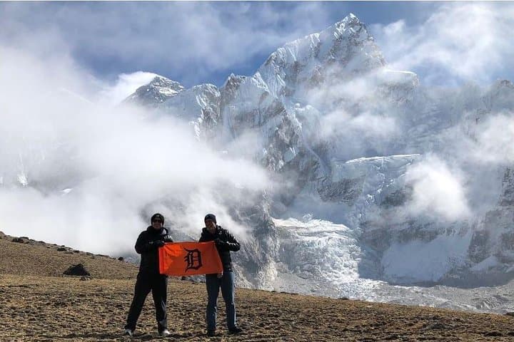 Everest Helicopter Tour from Kathmandu — Helicopter Flyover & Breakfast at Everest View photo 5
