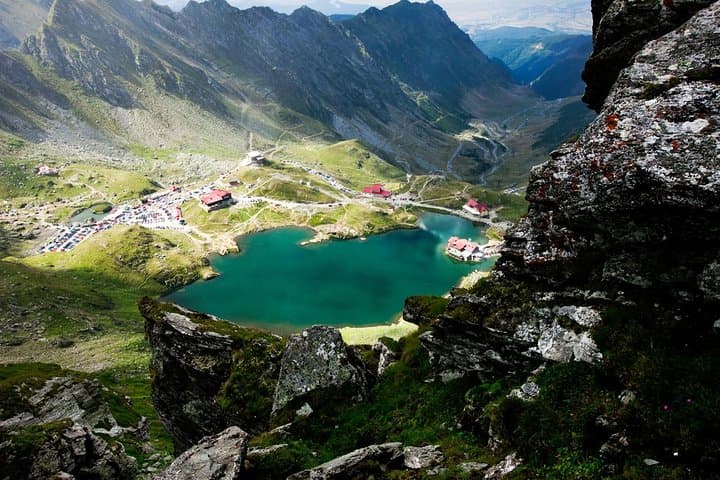 Day Trip on the Transfagarasan Highway: Balea Lake, Vidraru Dam & Curtea de Argeș photo 3
