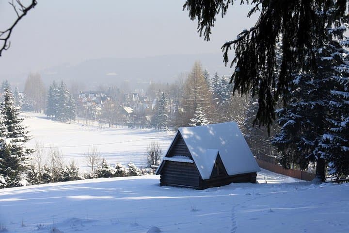 Day trip to Zakopane from Krakow: Gubałówka views, Chochołów village & thermal baths photo 2