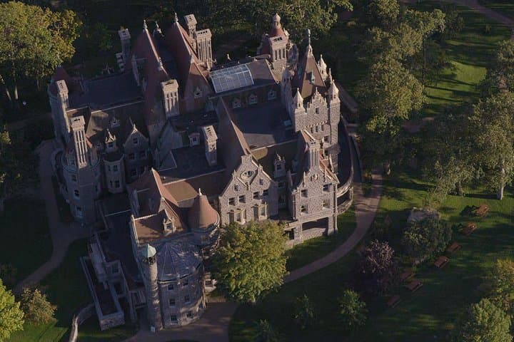 Thousand Islands Two Castle Helicopter Tour — Boldt & Singer Castles from the Air photo 2
