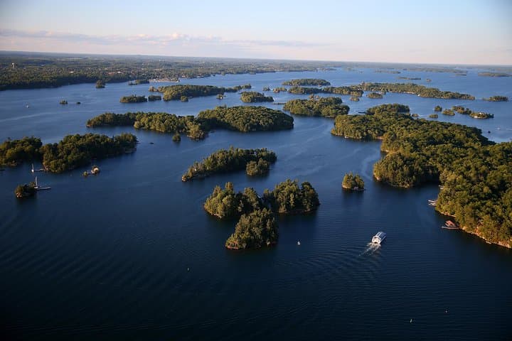 Thousand Islands Two Castle Helicopter Tour — Boldt & Singer Castles from the Air photo 5