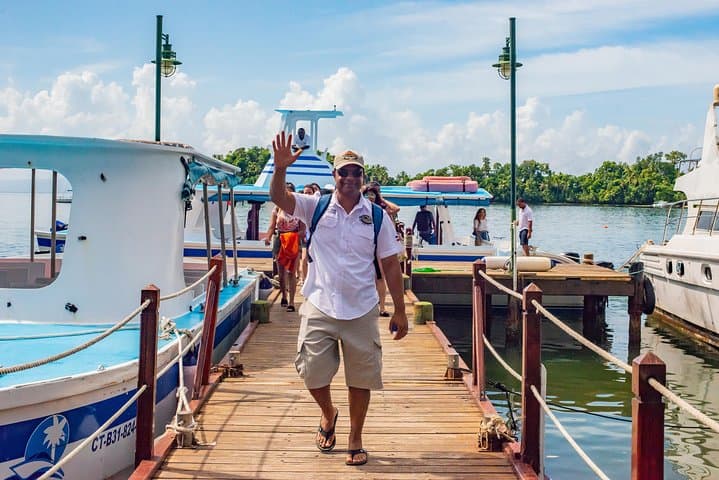 El Limón Waterfall & Bacardi Island Catamaran Tour from Punta Cana (With Lunch) photo 4