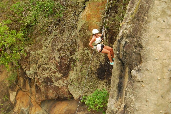 Canyon Adventure Combo: Zipline, Rappel & Class II Rafting in Guanacaste photo 5