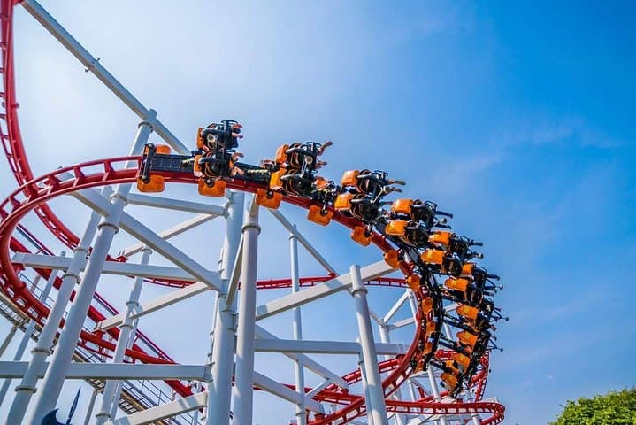 dream-world-bangkok-full-day-amusement-park-with-round-trip-transfer photo 2