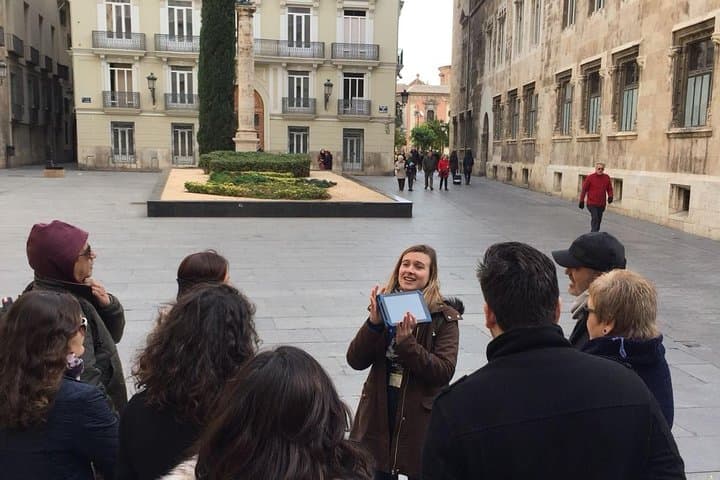 Valencia Private Walking Tour: Cathedral, Central Market & Silk Exchange with an Official Guide photo 5