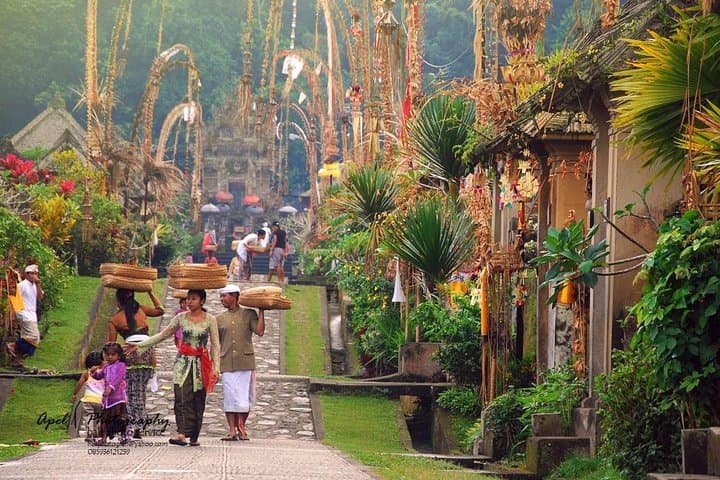 Full-Day Bali Tour: Cepung Waterfall, Penglipuran Village & Mount Batur Views photo 2
