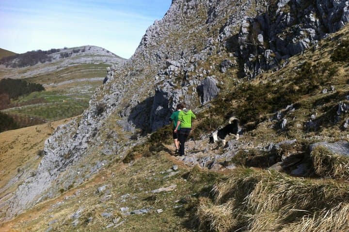 Hernio Mountain Hike: Summit Views, Basque Festivals & Easy Trails photo 4