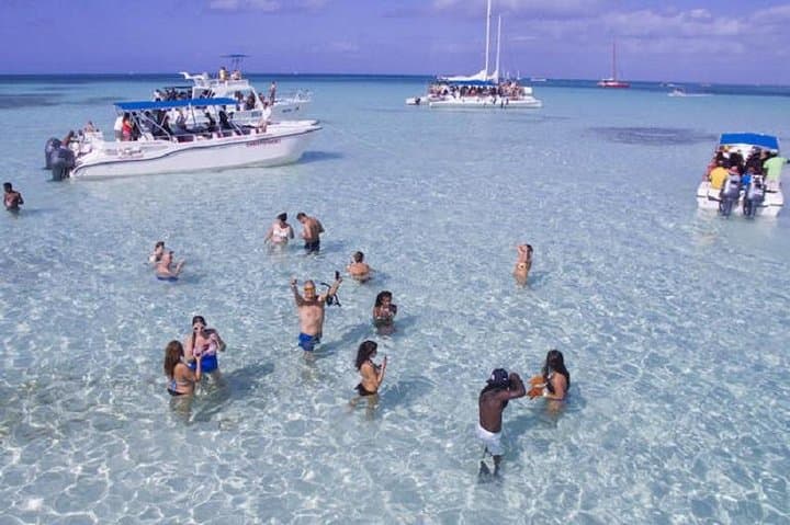 Explore Caribbean Waters with Platinum Power Shore Adventure photo 2