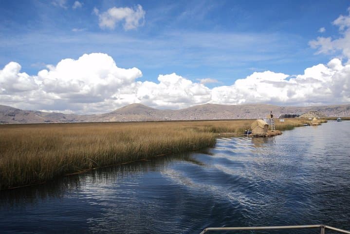 Day Trip to the Uros and Taquile Islands from Puno — Lake Titicaca Floating Islands & UNESCO Textiles photo 3