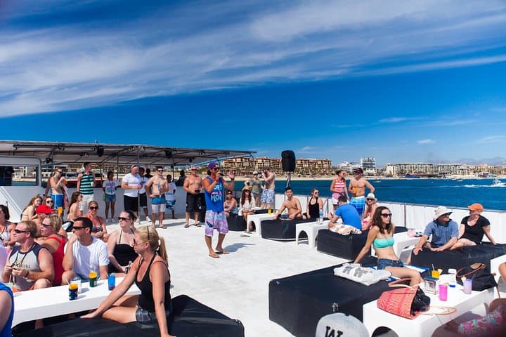 Cabo Escape Breakfast Snorkel Cruise — Land's End to Chileno Bay photo 4