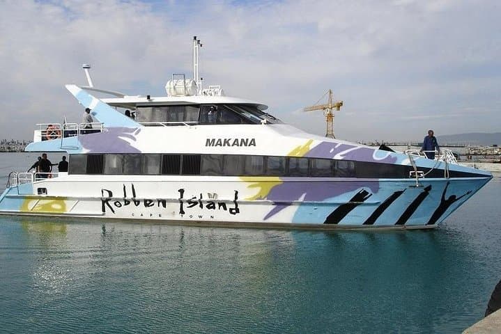 Cape Town Full-Day: Robben Island Ferry & Table Mountain Cable Car Experience